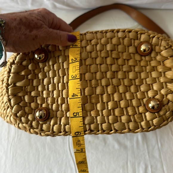 Michael Kors, straw shoulder bag - Picture 9 of 11